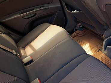 Kia: Kia Rio: 1.4 l | 2007 il Hetçbek