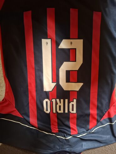 İdman formaları: Satılır Hamısı S razmerdi. 180+ 70+ Çəkiyə uyğun gəlir Kolleksiya — 11