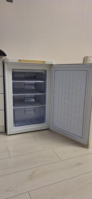midea kg: Морозильник, Б/у, Самовывоз — 2