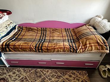 bunk bed: Односпальная кровать, Б/у, С ящиком для хранения, длина - 195 см — 1