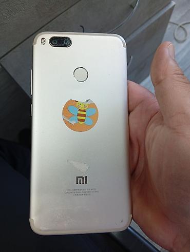 redmi note 11se: Xiaomi, Mi A1, Б/у, 64 ГБ, цвет - Золотой, 2 SIM — 2