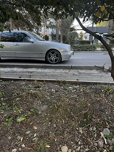 Продажа авто: Mercedes-Benz E-Class: 2002 г., 3.2 л, Автомат, Бензин, Седан — 4