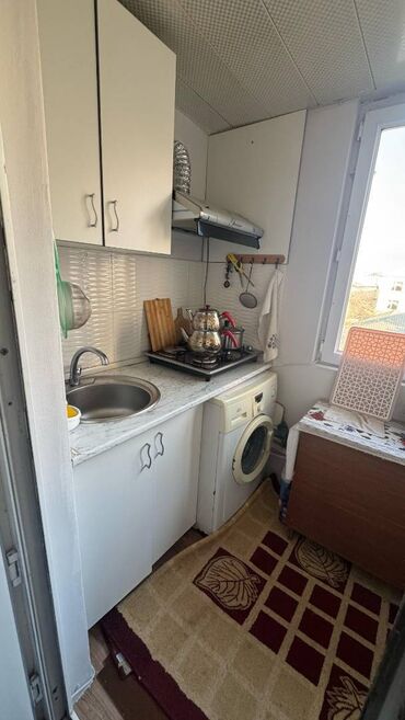 Köhnə tikili: Bakı, 2 otaqlı, Köhnə tikili, m. İnşaatçılar, 40 kv. m — 9