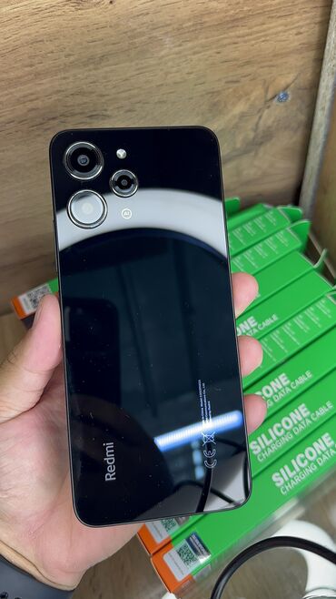 матовое стекло: Xiaomi, Redmi 12, Колдонулган, 256 ГБ
