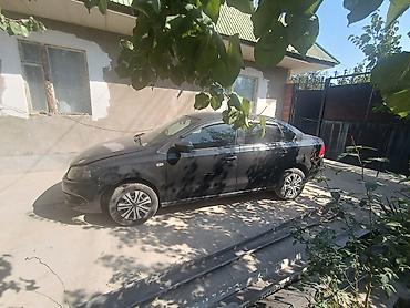 wolksvagen vento: Volkswagen Polo: 2014 г., 1.6 л, Механика, Бензин, Седан — 2