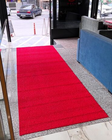 Süni güllər: Qi̇ymətlər 10 azn başlayir depodan bir başa satiş suni̇ qazonlar — 7