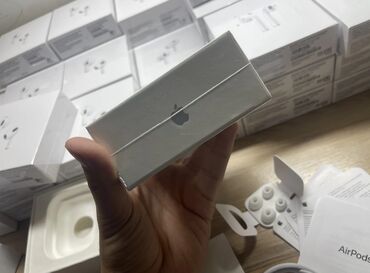 Наушники: Вакуумные, Apple, Новый, Беспроводные (Bluetooth), Классические — 8