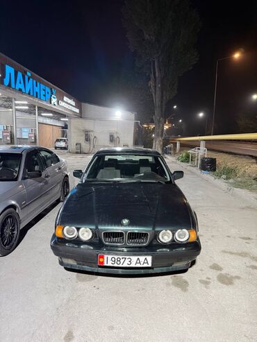 форд мазда: BMW 5 series: 1989 г., Механика, Бензин