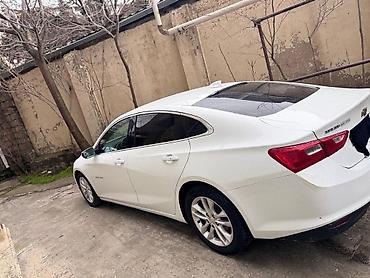 malibu diffuser: Chevrolet Malibu: 1.5 l | 2017 il 215423 km Sedan — 2