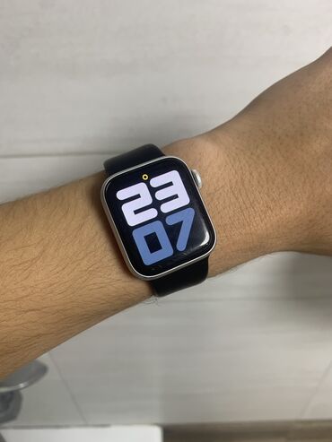 зарядка акб: Продаю Apple Watch se1 silver 40mm состояние отличное ( на экране есть