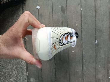 Women's Sneakers and athletic shoes: 46 — 26