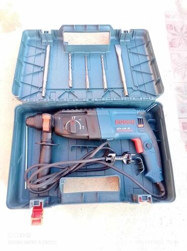 Bosch GSH 2-26 RE Professional perforator dəsti Xüsusiyyətlər: -