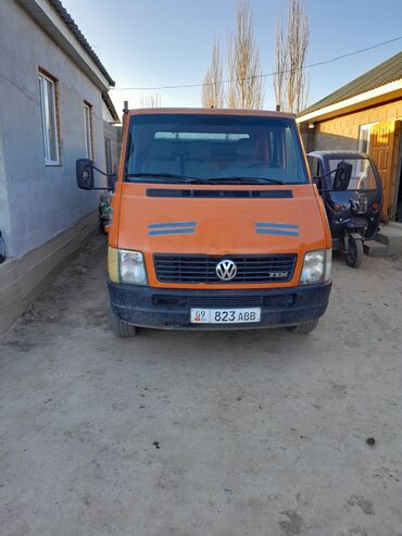 мотор сатылат: Volkswagen Crafter: 2005 г., 2.5 л, Механика, Дизель, Бус