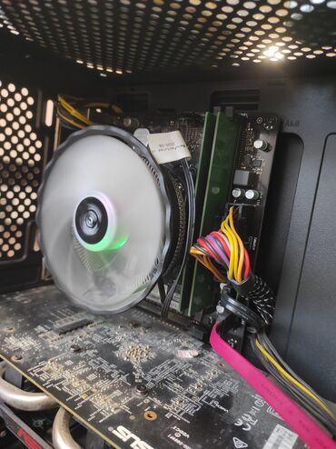 Masaüstü kompüterlər və iş stansiyaları: Masaüstü kompüter – oyun və gündəlik istifadə üçün hazır sistem Əsas — 7