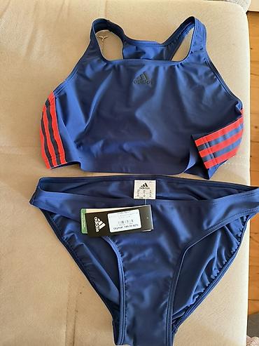 cimərlik geyimi: Adidas qadın çimərlik dəsti. Dəst iki hissədən ibarətdir: üst top və — 3