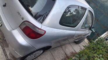 Toyota: Toyota Yaris: 1.3 l. | 2000 έ. Χάτσμπακ — 9