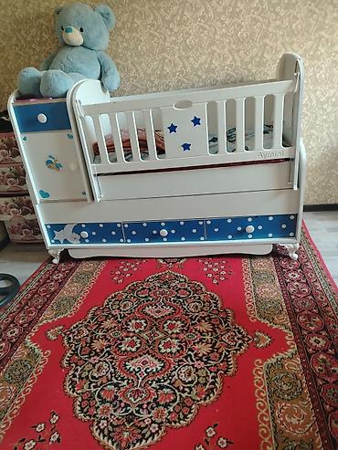 Beşiklər: Uşaq beşiyi – Aymimi brendi - Material: ağ MDF/laminat kombinasiyası — 1