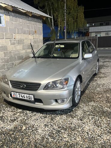 lexus 330 купить: Lexus IS: 2005 г., 2 л, Автомат, Бензин, Минивэн