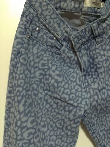 pull and bear belgrade: Zenske farmerke,velicina 36.Animal print.Korisceno,bez ostecenja.Cena — 6