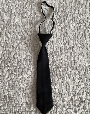 галстук: Галстук детский, черный, новый