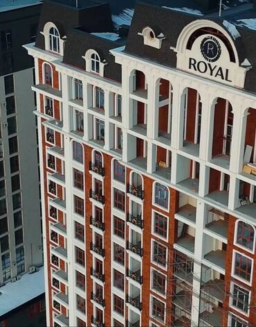 сколько стоит трехкомнатная квартира в бишкеке: 3 комнаты, 120 м², Элитка, 3 этаж, ПСО (под самоотделку)