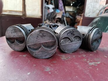 Auto delovi: Klipovi 79,00 Lada 2104 Karavan,2105,2107 Riva motor 1.3 Niva 1.6 — 8