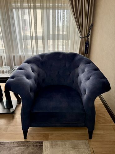 Прямые диваны: Прямой диван, Новый, Трехместный — 9