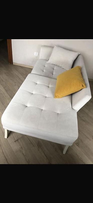ay: Ağ rəngdə modern şezlonq/çarpayı tipli divan - Dizayn: Sağ tərəfdən — 1