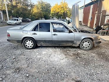 mercedes ml: Mercedes-Benz E-Class: 1992 г., 2.3 л, Механика, Газ, Седан — 4