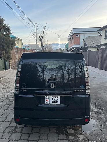 Honda: Honda Stepwgn: 2004 г., 2 л, Автомат, Газ, Минивэн — 4