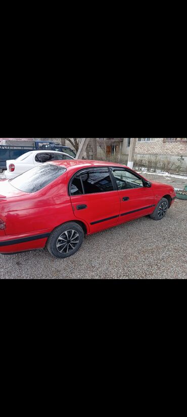 не рабочий газ 53: Toyota Carina E: 1993 г., 1.6 л, Механика, Бензин, Седан