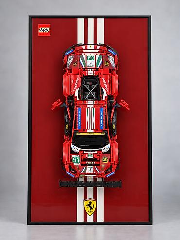 модель: Ferrari 488 GTE — конструктор 1677 деталей + картина 80×50 см — 2