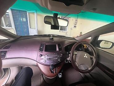 grandis: Mitsubishi Grandis: 2003 г., 2.4 л, Автомат, Бензин, Минивэн — 2