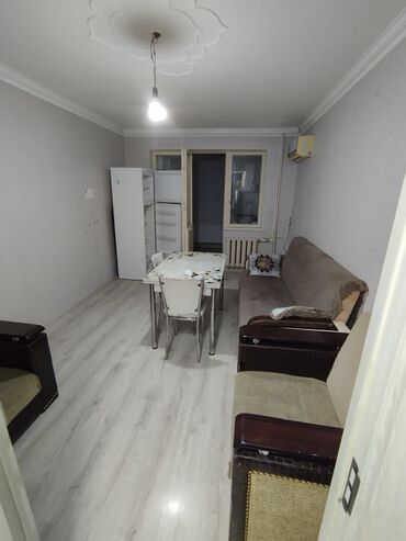 Uzunmüddətli kirayə mənzillər: Sumqayıt şəhəri 3-cü mkr 5/1 mərtəbəsində 2 otaqdan 3 otağa -da lalafo.az — 1 Uzunmüddətli kirayə mənzillər: Sumqayıt şəhəri 3-cü mkr 5/1 mərtəbəsində 2 otaqdan 3 otağa — 1