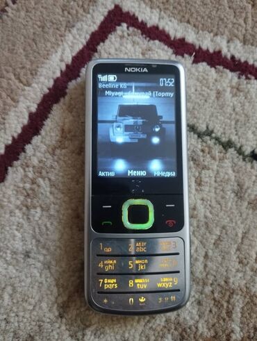 Nokia: Nokia 6700 Slide, Б/у, < 2 ГБ, цвет - Серебристый, 1 SIM