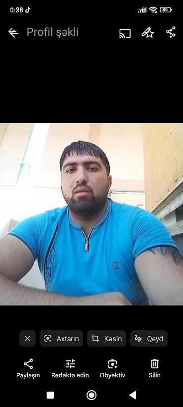 derzi iş: Sürücü isi axtariram. Adim Elcin.yasim 33.orta tehsilliyem.uşaqliqdan — 1