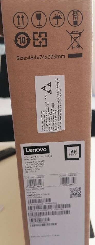 Lenovo: 15.6 " — 13