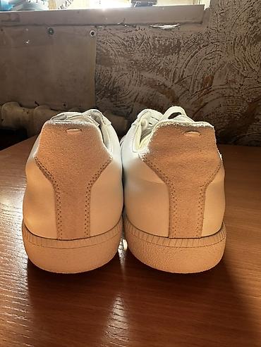 лион обувь бишкек: Мужские кроссовки, 44, Maison Martin Margiela, Новый, цвет - Белый — 3