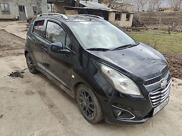 Chevrolet: Chevrolet Spark: 2015 г., 1 л, Автомат, Бензин, Хэтчбэк — 2