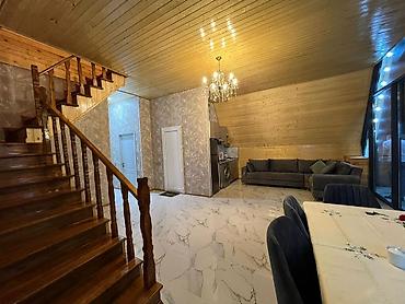 Günlük kirayə evlər: 200 kv. m, 4 otaqlı — 5