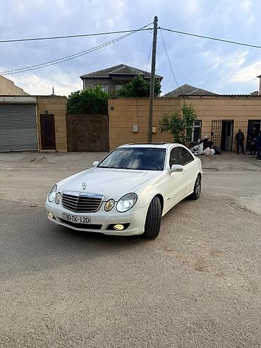 Mercedes-Benz: Mercedes-Benz E-Class: 2.2 l | 2007 il Sedan — 4