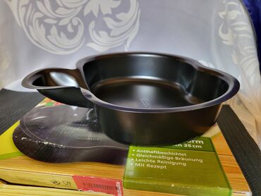 Ostalo posuđe: Pleh,kalup,nov,vintaz za torte jabuka,original Kaiser.Nemacka. Nov — 4