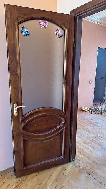 Təmir və tikinti: Taxta otaq qapıları dəsti - Material: massiv ağac (təbii ağac — 3