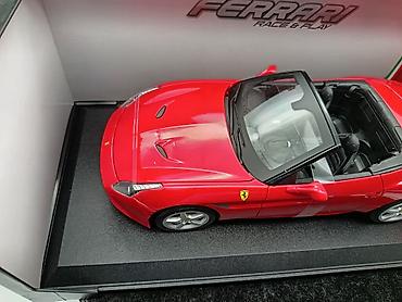 Avtomobil modelləri: Ferrari, 2026 il, 1:18, Dəmir, Ünvandan götürmə — 18