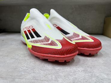 Бутсы: Футбольные бутсы/сороконожки Adidas F50 без шнурков - Тип — 4