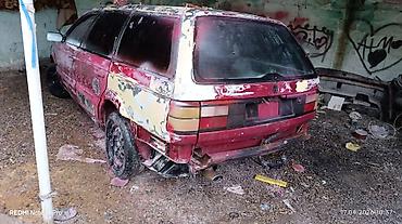 Volkswagen Passat Variant: 1990 г., Универсал