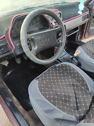 Audi: Audi 100: 1987 г., 1.8 л, Седан — 5