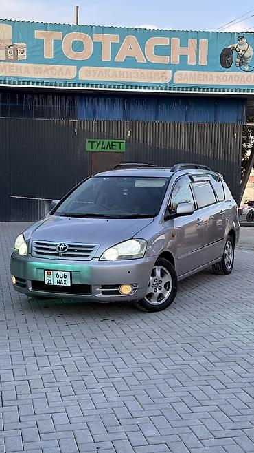 Унаа сатуу: Toyota Ipsum: 2003 г., 2.4 л, Автомат, Бензин, Вэн/Минивэн — 1