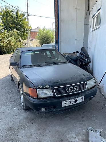 44 2: Audi 100: 1991 г., 2.3 л, Механика, Газ, Седан — 4