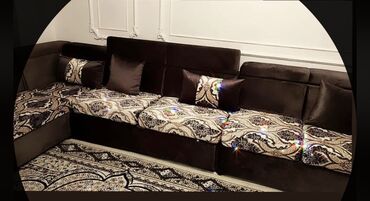 диван с матрасом: Угловой диван, цвет - Коричневый, Б/у